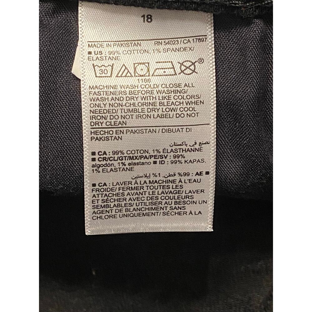 Old Navy Black High Rise OG Straight Denim Shorts Size 18 Spring Break Summer - Picture 7 of 7